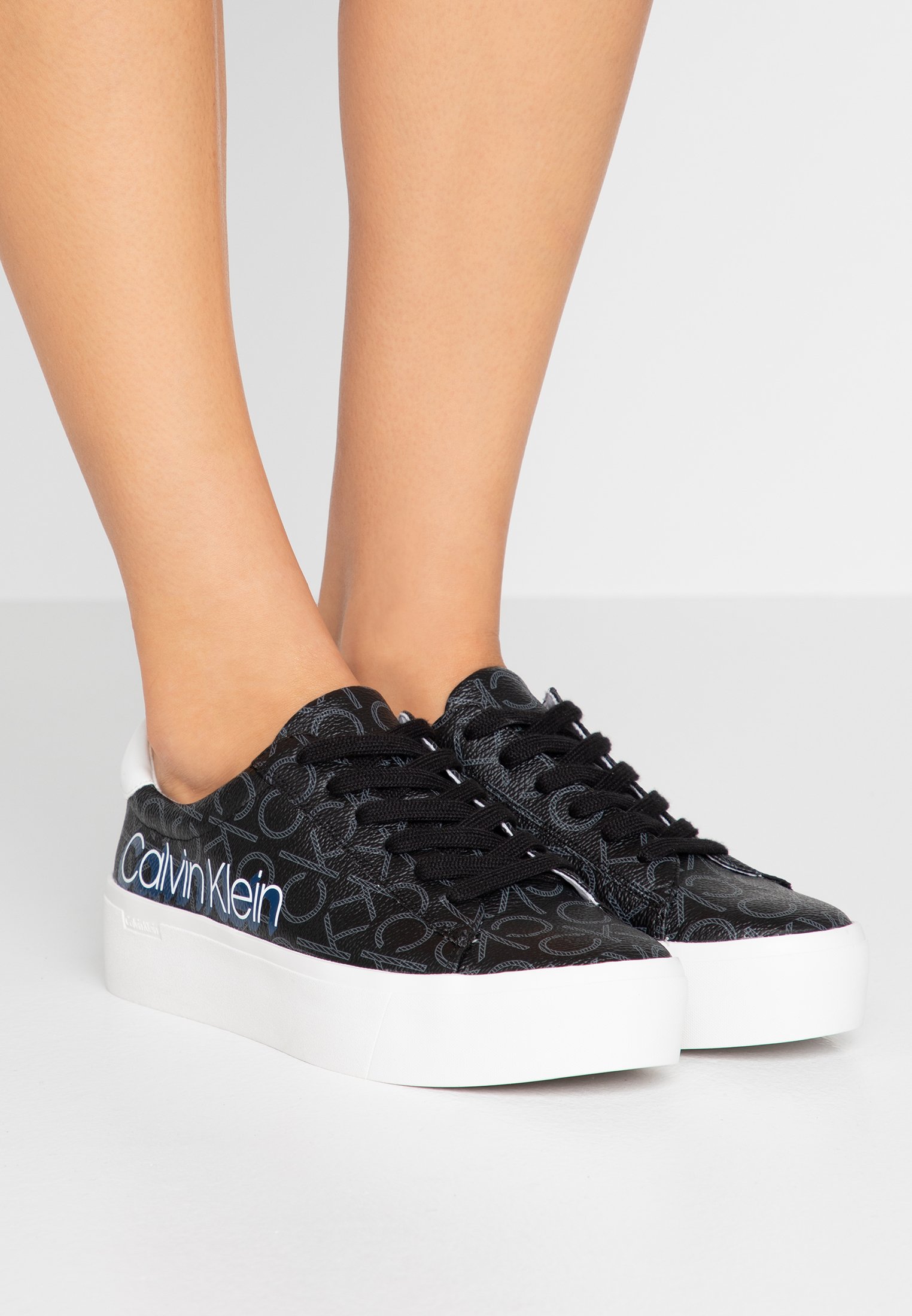 Calvin Klein JANIKA - Trainers - black - Zalando.de