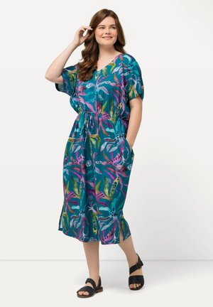 Ulla Popken FLORAL SHORT SLEEVE - Jurk - teal