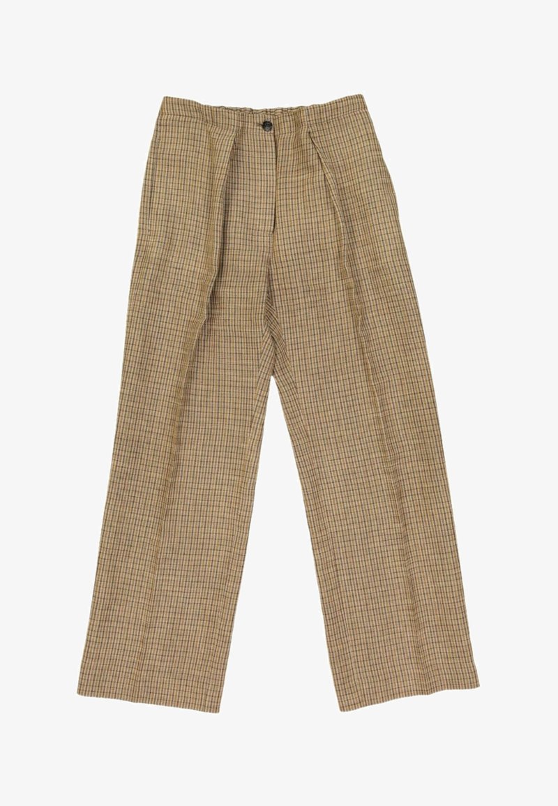 Pantalon large à carreaux couleur fauve avec plis devant et fermeture par un bouton noir unique à la taille.