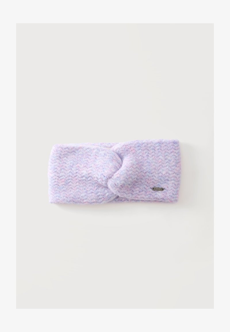 Bandeau violet doux en maille avec un détail de nœud torsadé et une petite étiquette métallique de la marque sur un fond clair uni.