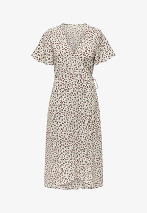 Bílé midi zavinovací šaty s krátkými volánkovými rukávy a malým červeným květinovým potiskem, uvázané v pase pro nastavitelnou velikost.