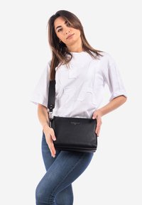 GAeLLE Borsa a tracolla - black