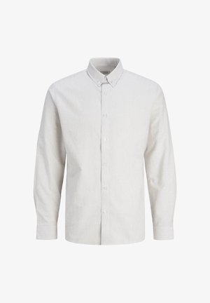 Chemise boutonnée en gris clair avec de fines rayures blanches. Manches longues, col standard, et un ourlet droit avec une coupe décontractée. Design classique.