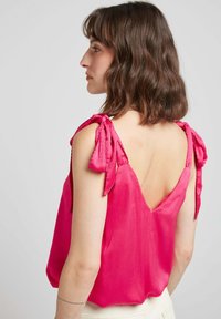 Andy & Lucy DELVON - Blouse - fuchsia