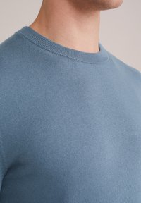 WE Fashion THE EVERYDAY - Jersey de punto - pastel blue
