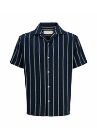 Unselected, sky captain