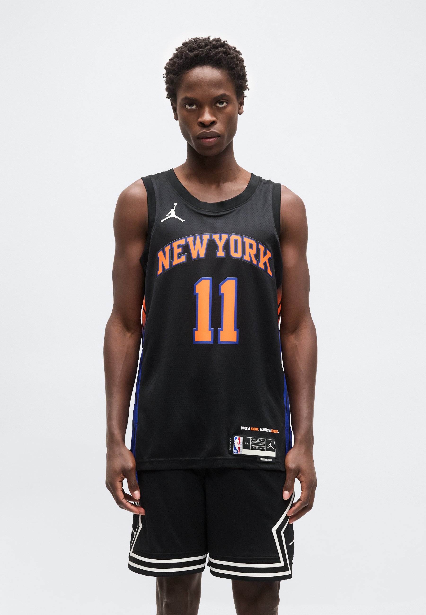 ny knicks black jersey