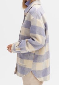 OPUS Tunn jacka - lilac