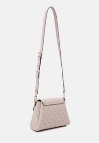 Guess SORA FLAP SHOULDER BAG - Sac à main - dusty rose