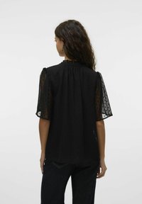 Vero Moda VMLEAH - Bluza - black