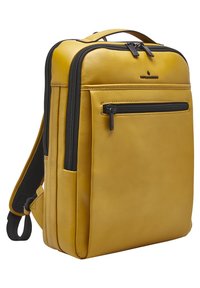 Zaino in pelle gialla con un design elegante, dotato di tasca frontale con zip, manico superiore e dettagli in zip neri. Materiale resistente.
