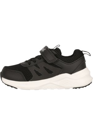 Schwarzer Sportschuh mit einem Netz-Obermaterial, synthetischen Akzenten, strukturiertem Außensohle und Klettverschluss. Leichtes Design mit einer weißen Sohle.