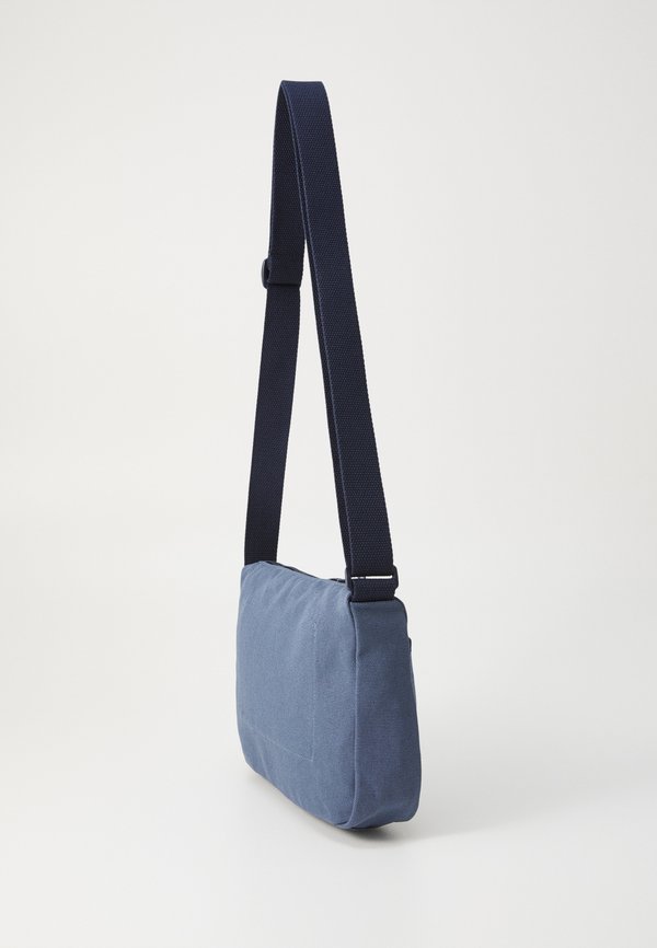 EMORY CROSSBODY UNISEX - Cross body bag3