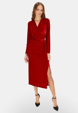 - Sukienka koktajlowa