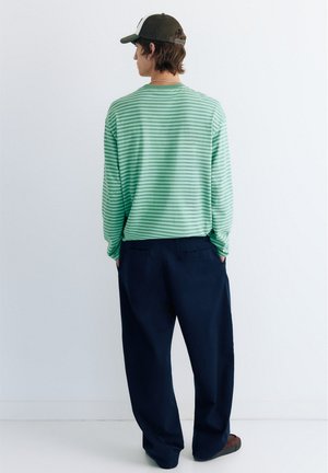 PULL&BEAR, STWD STRIPED - LONG SLEEVE T-SHIRT - Langærmet T-shirt - green