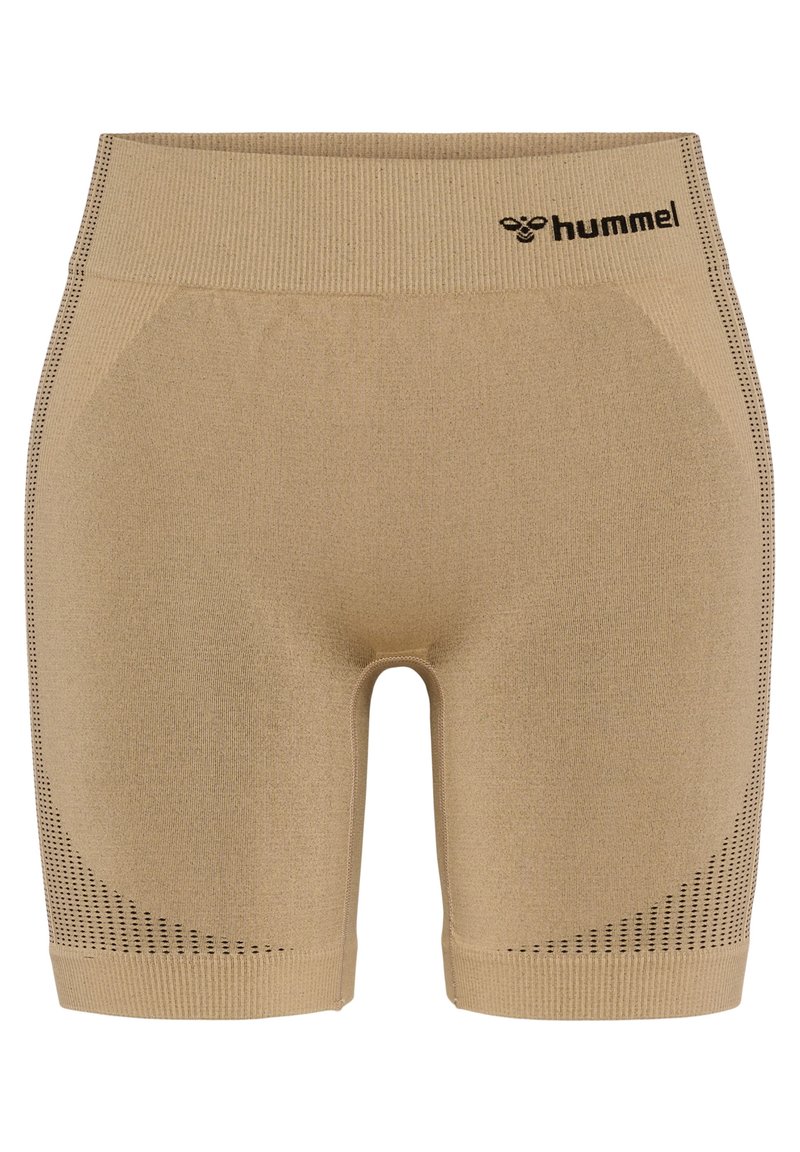Beige atletiek shorts met een geribde tailleband, ademende mesh accenten aan de zijkanten en een strakke pasvorm. Logo geplaatst op de tailleband.