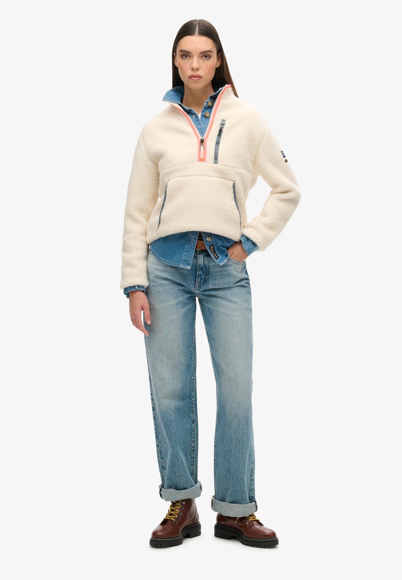 Sweat-shirt Superdry Femme Polaire Country Club - Demi-fermeture éclair, Col Haut, Poches Zippées, Coupe Décontractée