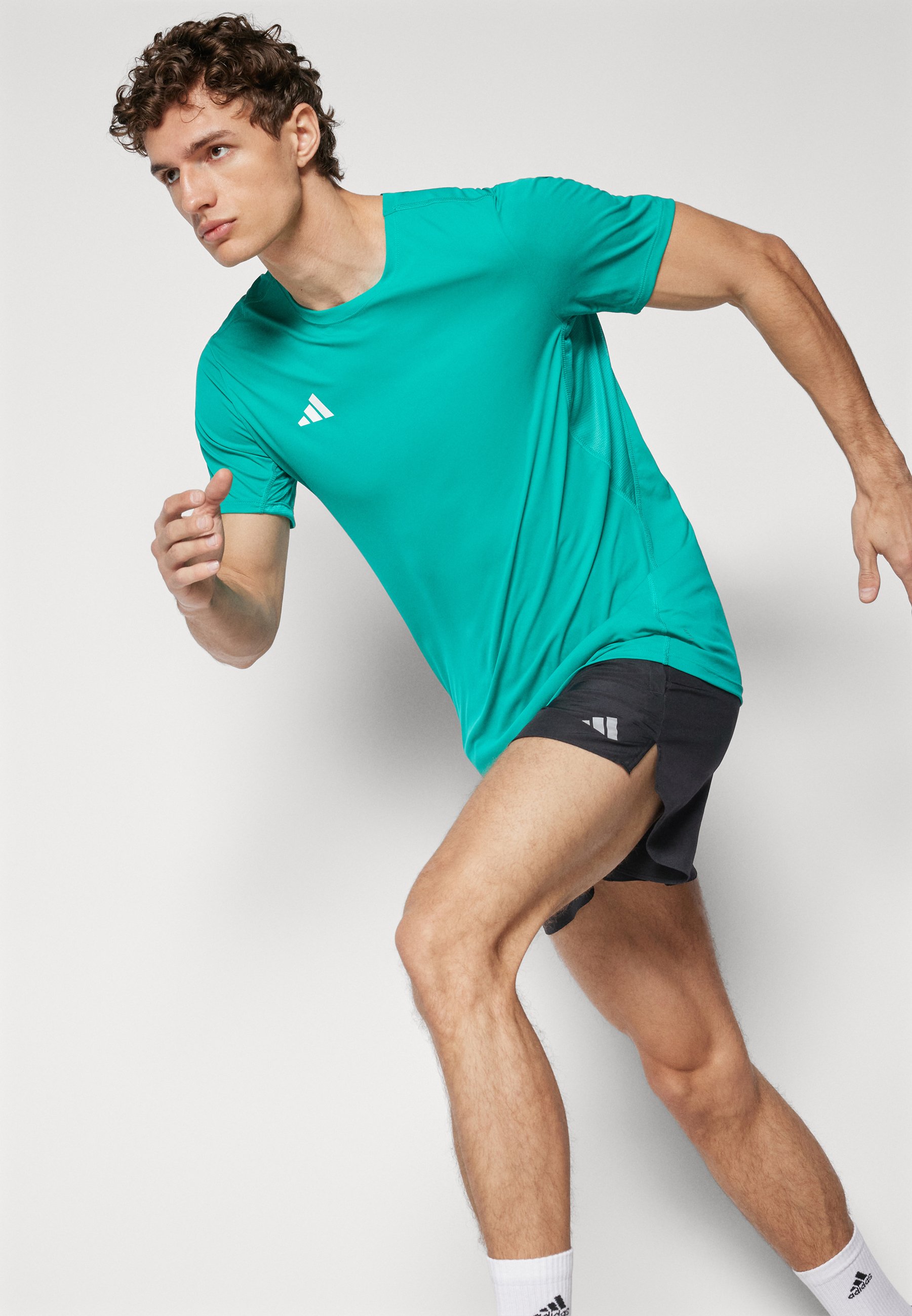 adidas Performance ADIZERO TEE - Sports T-shirt - glory