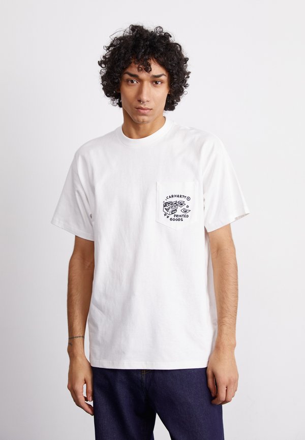 FRAGMENTS POCKET - Print T-shirt