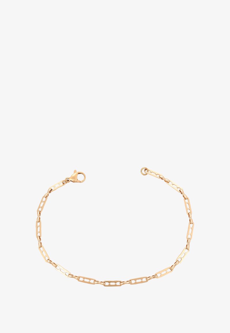 Jemný zlatý řetízek s prodlouženými obdélníkovými články a uzávěrem na karabinku, vystavený na bílém pozadí.