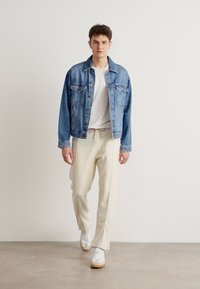 BOSS DONETTO - Pantalon de survêtement - open white