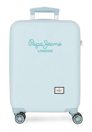 Maleta rígida de color azul claro con cuatro ruedas, asa telescópica y logo de "Pepe Jeans London" en el frente.