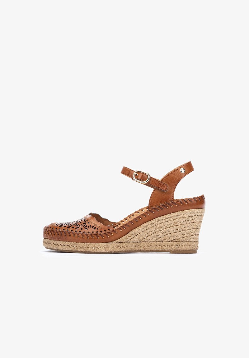 Pikolinos VILA - Sandales compensées - Light brown