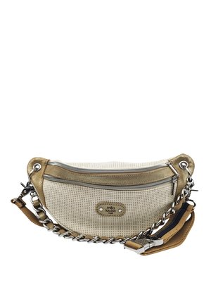 Sac bandoulière beige texturé avec accents dorés, deux compartiments zippés, chaîne argentée et sangle en tissu beige réglable.