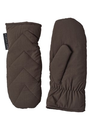Paire de moufles matelassées marron avec poignets élastiques et une petite étiquette noire sur le côté d'une moufle.