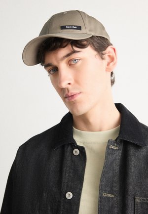 ESSENTIAL PATCH UNISEX - Lippalakki - brindle