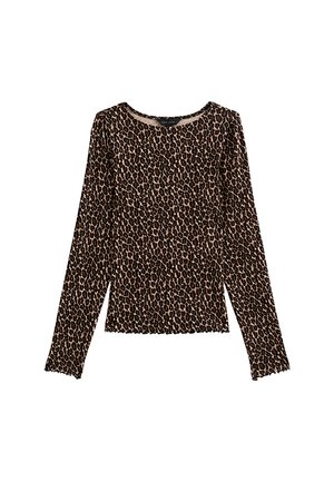 Camiseta de manga larga con escote redondo, que presenta un estampado de leopardo en marrón y negro sobre una tela suave y elástica.