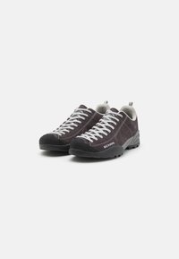 Scarpa MOJITO UNISEX - Pantofi drumeție - magnet