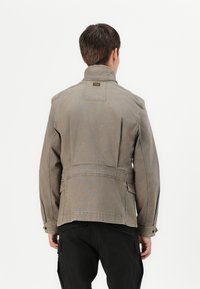 G-STAR ROVIC SLIM FIELD - Summer jacket - vintage dust turf