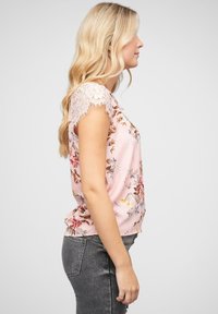 Cloud 5ive UND BLUMEN PRINT - Bluse - rosa