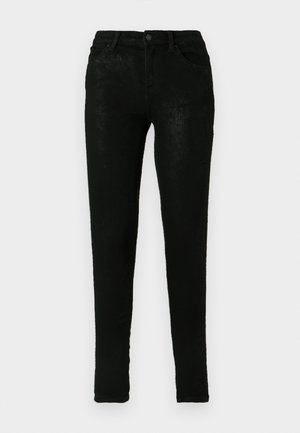 Zwarte denim jeans met een slim fit, voorzien van vijf zakken, een knoopsluiting en subtiele textuurvariaties op het oppervlak van de stof.