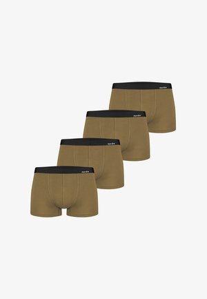 Fire par brown boxer shorts præsenteret i en række, med sorte elastiske linninger og mærkenavnet "nurdie."
