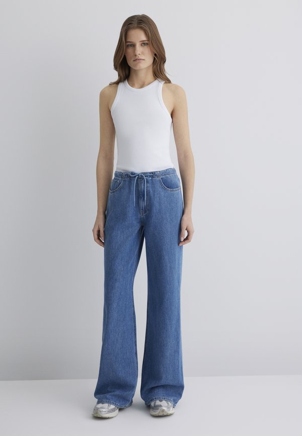 LEXY - Flared Jeans - deep vintage str
