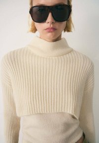 Mango Jumper - off-white