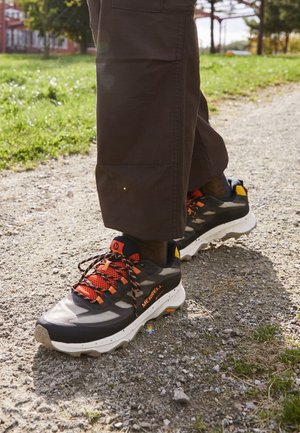 Merrell MOAB SPEED GTX - Zapatillas de senderismo - black multi