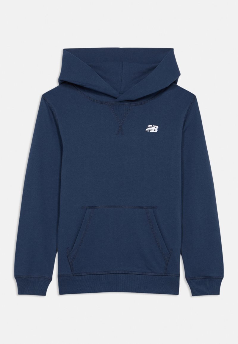 Sweatshirt azul-marinho com capuz, bolso canguru frontal, punhos e bainha canelados. Apresenta um pequeno logotipo branco no canto superior esquerdo do peito. Material de algodão suave.