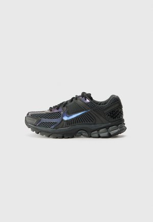 ZOOM VOMERO 5 - Trainers - black/anthracite/white