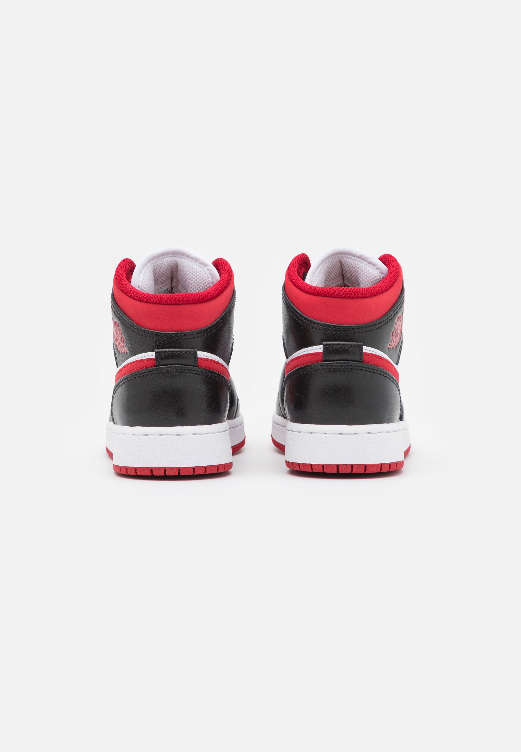 Jordan AIR JORDAN 1 MID BG V2 - Zapatillas de baloncesto - white/gym  red-black/blanco - Zalando.es