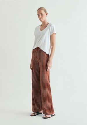 Scalpers, STRIPES CASUAL - Bukser - terracotta stripes