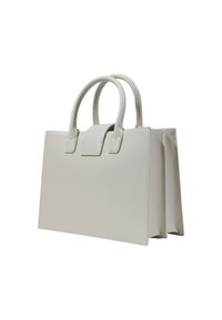 Borsa a tracolla sintetica grigia chiara con due manici arrotondati, forma rettangolare, design minimal e chiusura a linguetta magnetica.