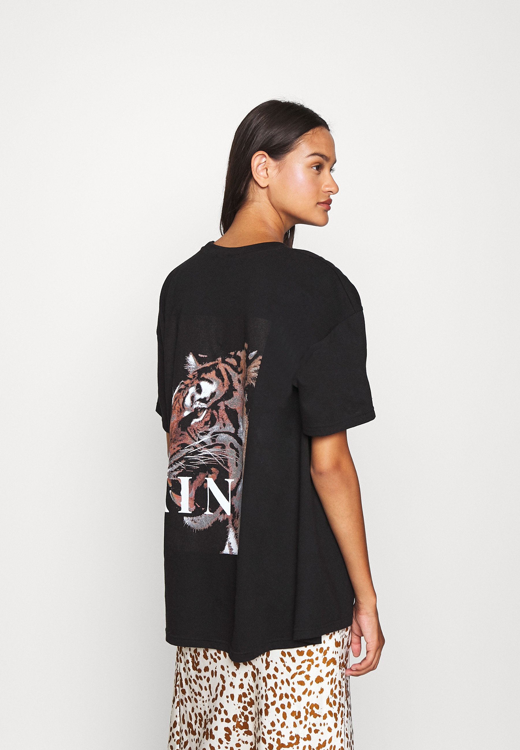 tiger print tee shirt