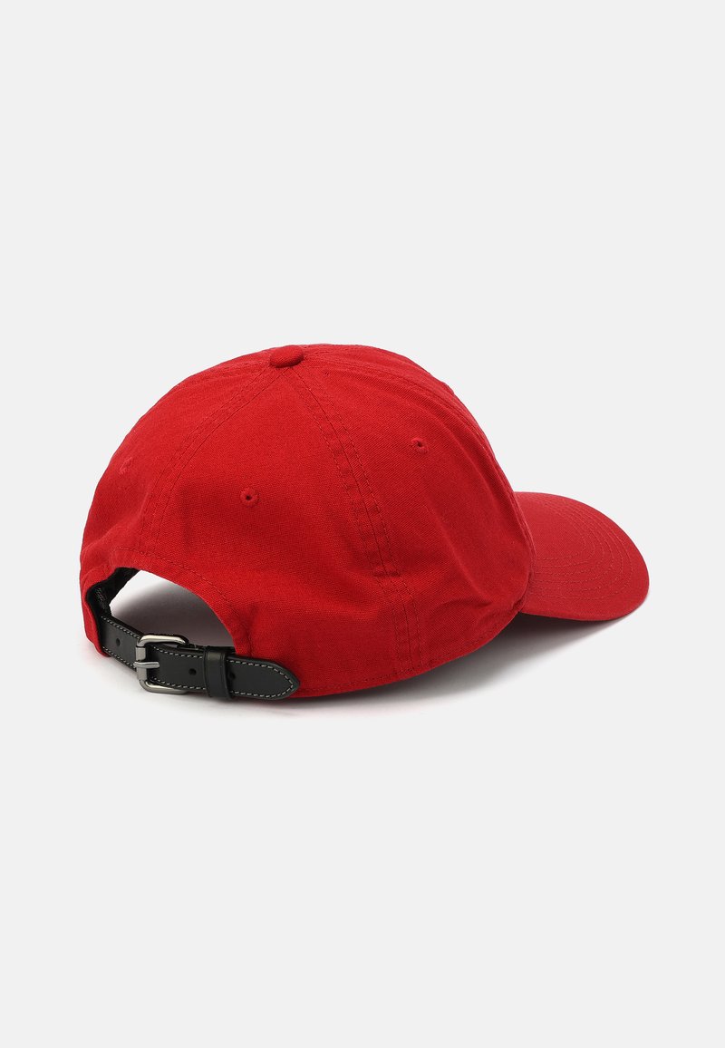 COACH VARSITY PEGGY HEART PATCH - Cap - open white/red - Zalando