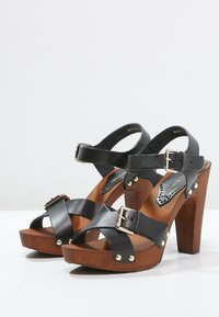 MAI PIÙ SENZA Sandaletter - black