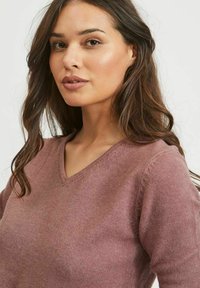 VILA VIRIL L/S V-NECK TOP - Pulover - rose taupe