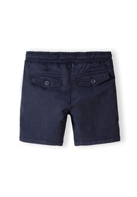 Pantaloni corti blu navy con vita elasticizzata, due tasche posteriori con bottone e una superficie liscia. Presentano un design semplice e funzionale.