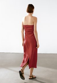 Massimo Dutti STRAPLESS - Cocktail dress / Party dress - mottled red